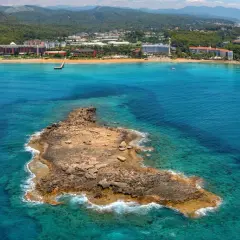 Alanya: Morze Śródziemne. Odkryj ciepłą wodę i rajskie plaże!