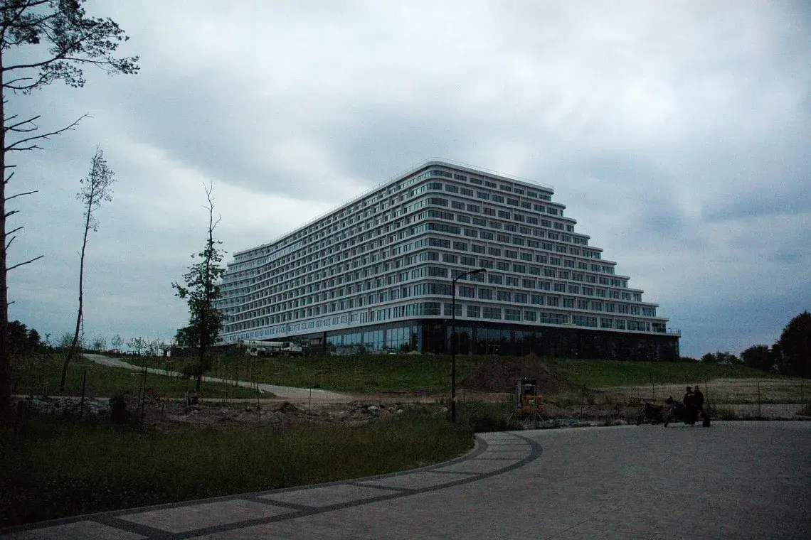 Hotel Gołębiewski Pobierowo: Otwarcie 2026? Sprawdź datę!
