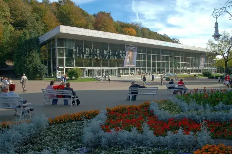 Krynica-Zdrój deptak pijalnia wód