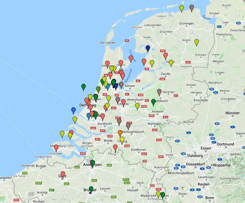 Mapa wybrzeża Holandii z zaznaczonymi kurortami